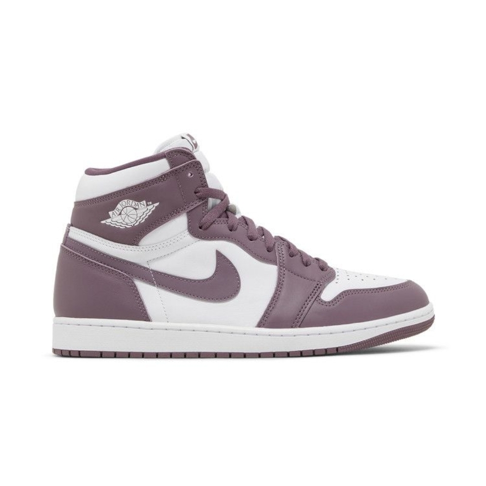 Jordan Sneakers in Plum and White